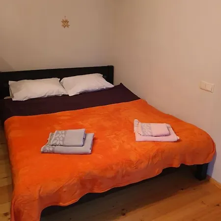 Apartamento And Free Airport Transfer
